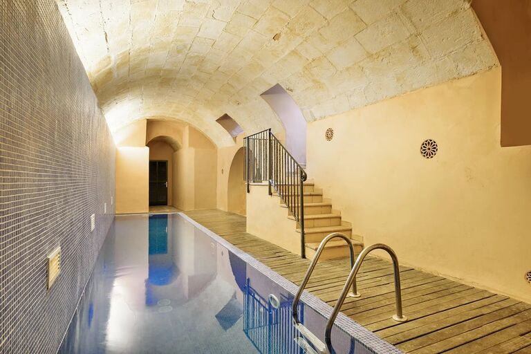 18th-Century Palace Residence in Palma Old Town with Terrace and Garage
