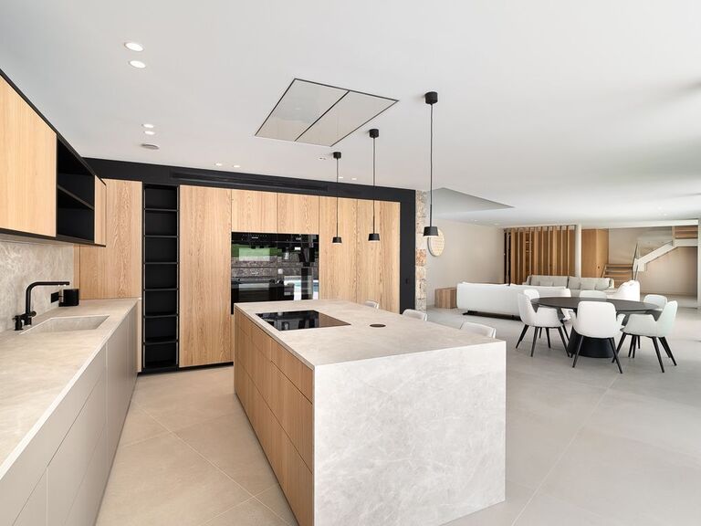 Contemporary Villa in Nova Santa Ponsa with Infinity Pool