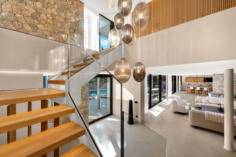 Contemporary Villa in Nova Santa Ponsa with Infinity Pool